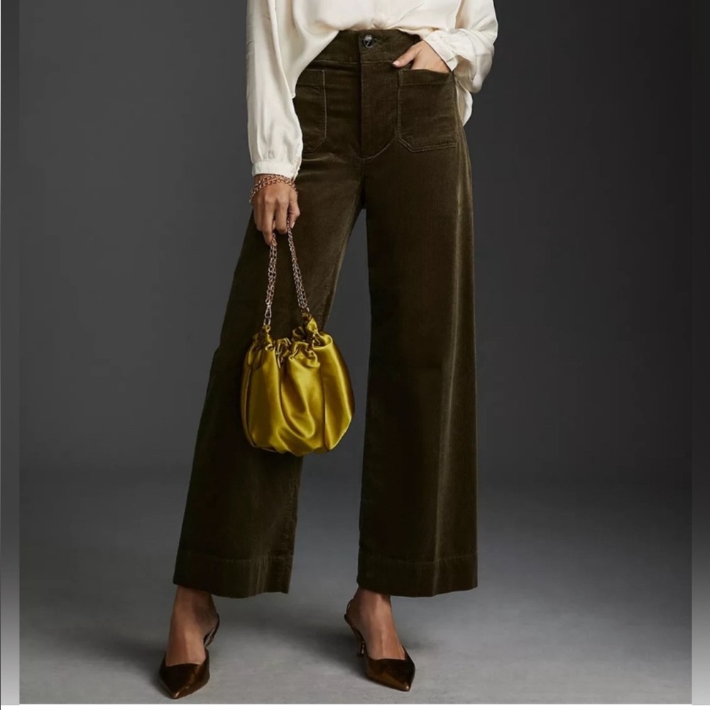 Anthropologie Moss Maeve Colette
Cropped Wide-Leg Corduroy Pants Size 23